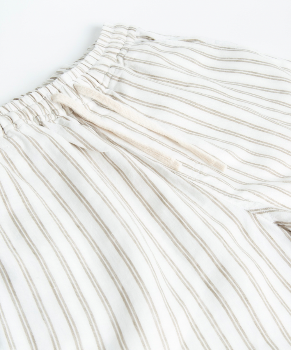 CLASSIC SHORT - Beige Stripe