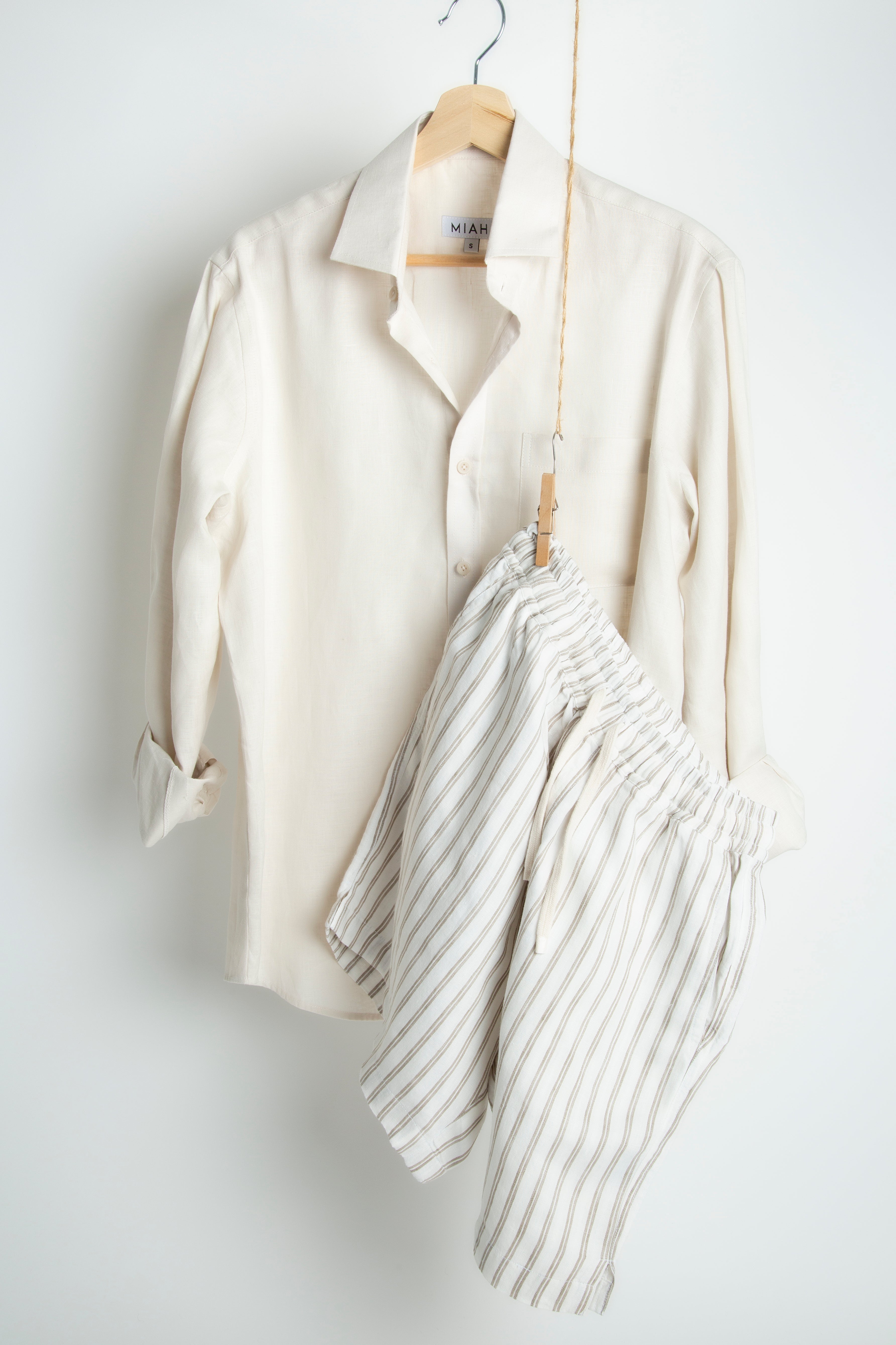 Classic Short - Beige Stripe