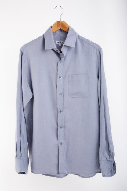 THE LINEN SHIRT