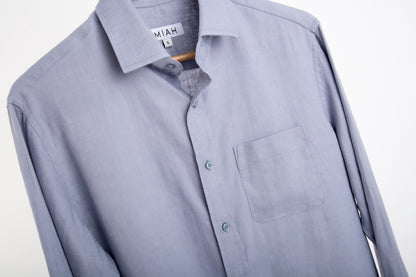 THE LINEN SHIRT